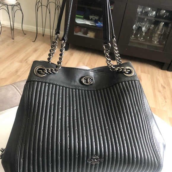 Coach Edie Quilted Black Leather Studded Turnlock Chain Straps Shoulder Bag❤️ - Picture 3 of 16